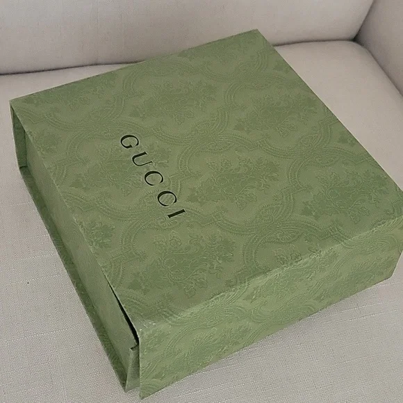 Gucci Belt Azalea Calfskin Enamel Monochrome Double G 20 mm Belt 100 40 Camelia - Picture 3 of 10